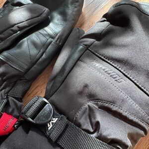 Gordini Womens Aquabloc Down Gauntlet Mitten